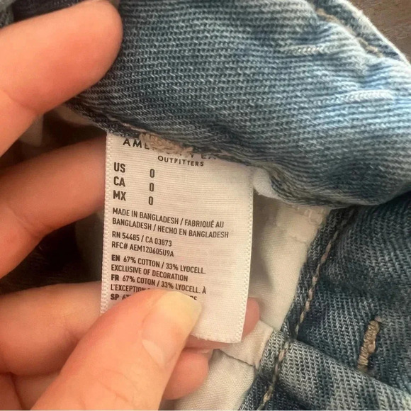 {American eagle} high waisted paper bag denim shorts - Picture 2 of 6